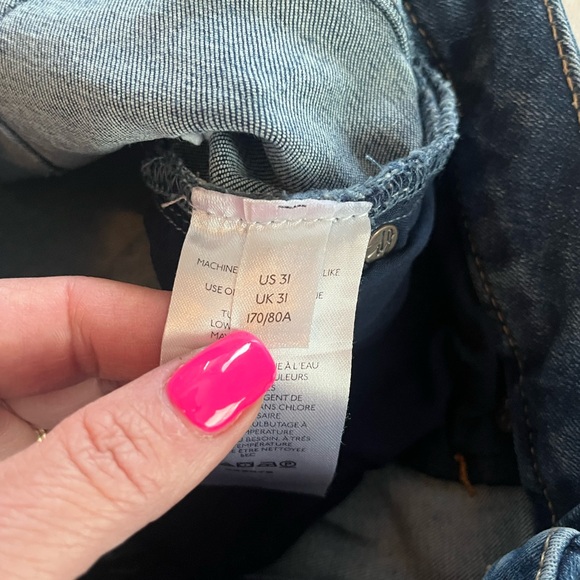 We the Free Designer medium  Wash Distressed Women's Jeans Size 31 - Picture 10 of 16